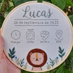 Lucas león