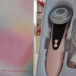 Masajeador  Facial con luz LED