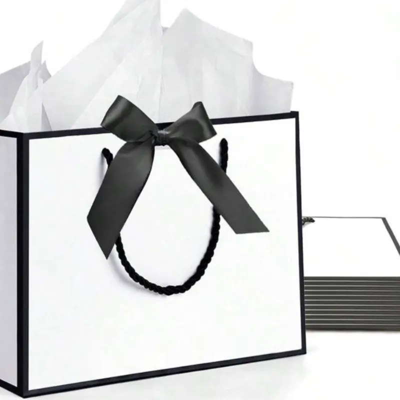 Bolso Blanco de Regalos con cinta negra 