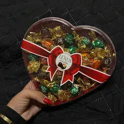 Corazón grande de bombones 