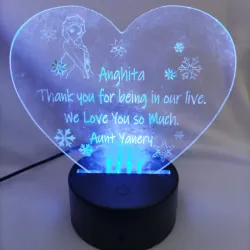 Lámpara de acrílico cifrada