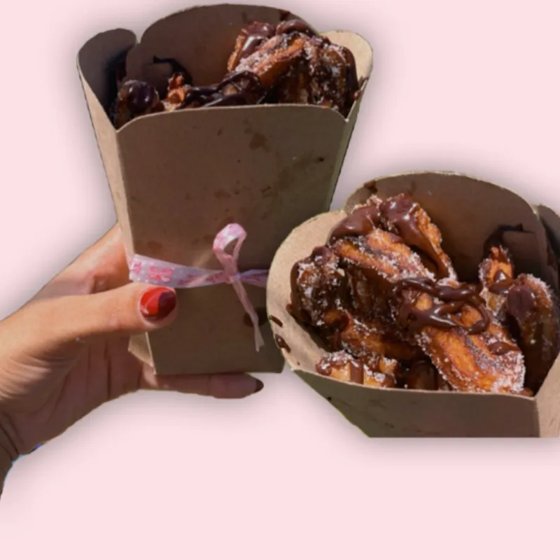 Churros con chocolate✨