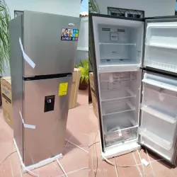 Refrigerador Sankey 9 pies con dispensador