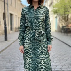 Vestido Corto manga larga estampado de cadenas en Verde
