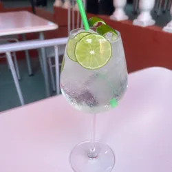 Gin tonic 