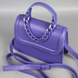 Cartera violeta