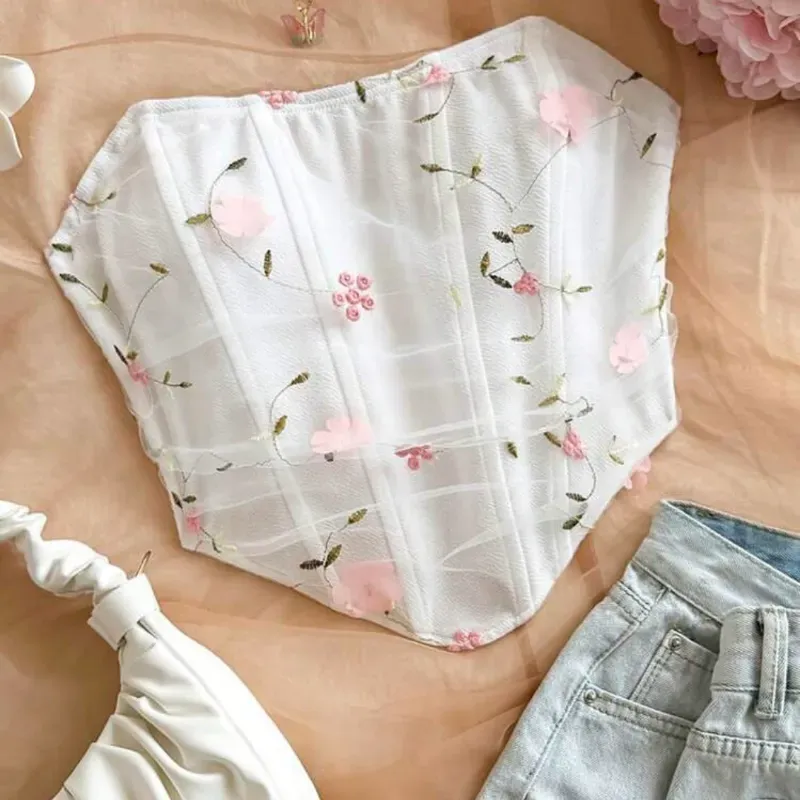 Corsé blanco y rosado 