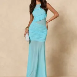 Vestido azul de encaje 