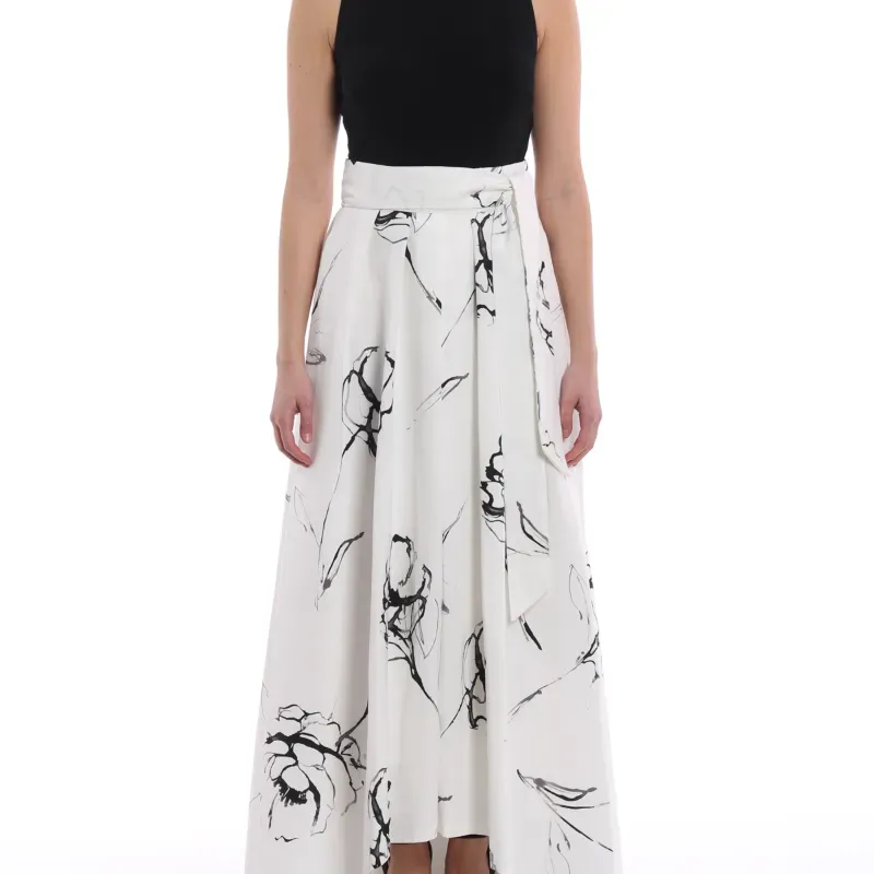 Vestido blanco y negro estampado floral 