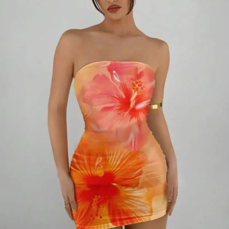 Vestido naranja de estampado floral 