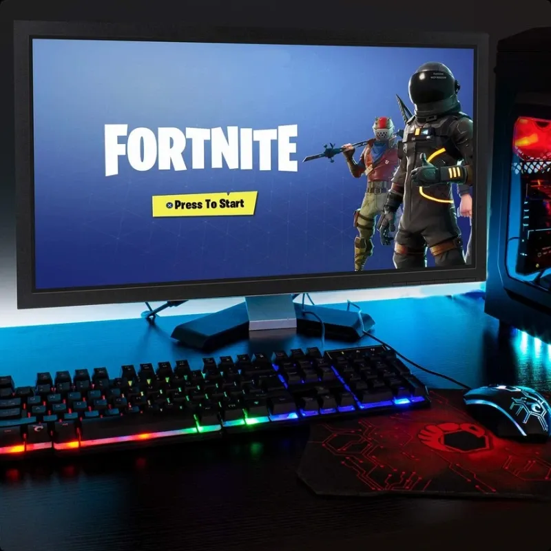 Combo Gamer 4 en 1. Teclado RGB + Mouse Gaming + Auriculares con micrófono + Alfombrilla - Orzly Hornet RX-25🌐