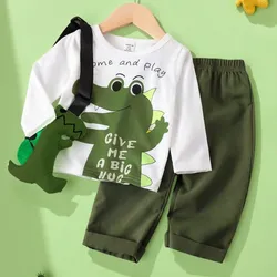 Conjunto de pantalón y suéter verde y blanco