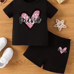 Conjunto negro de corazón