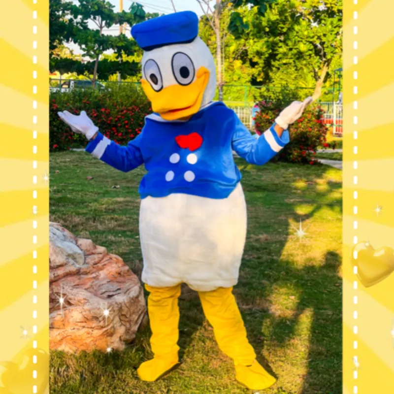 SORPRESA CON PATO DONALD