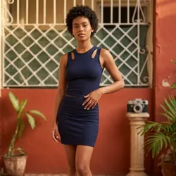 Conjunto de Saya y Blusa tela espaguetis