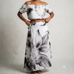 Juego de Saya y Blusa estampado Gris