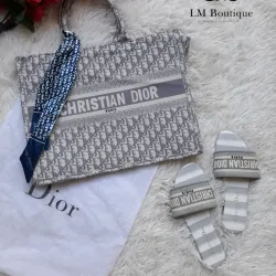 Juego de cartera y sandalias 