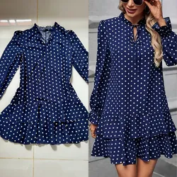 Vestido de mangas con bolas
