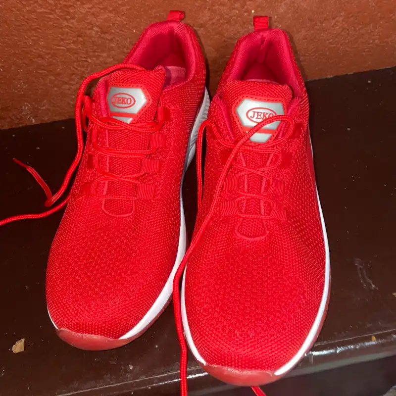 Tenis Jeko