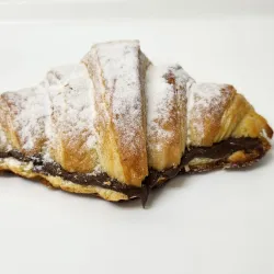 Croissant de nutella y azucar lustre