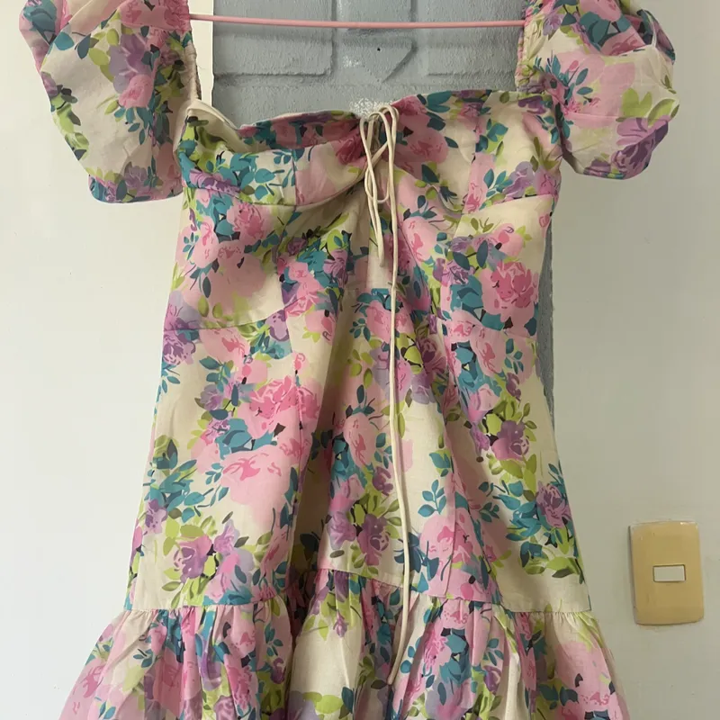 Vestido corto floreado 🌸