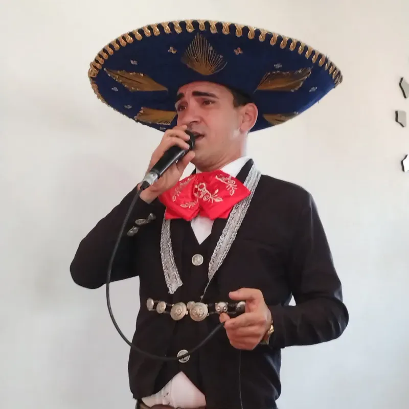 Serenata con Mariachi