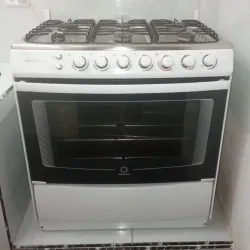 Cocina de 6 hornillas