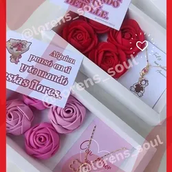 Caja de flores con Bisutería