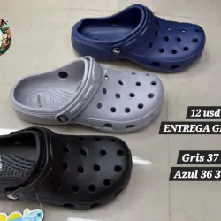 Crocs abiertas 02