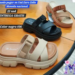 Sandalias altas engomadas 