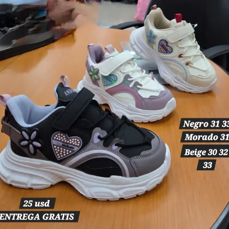 Zapatillas para niñas 👧🏽 01