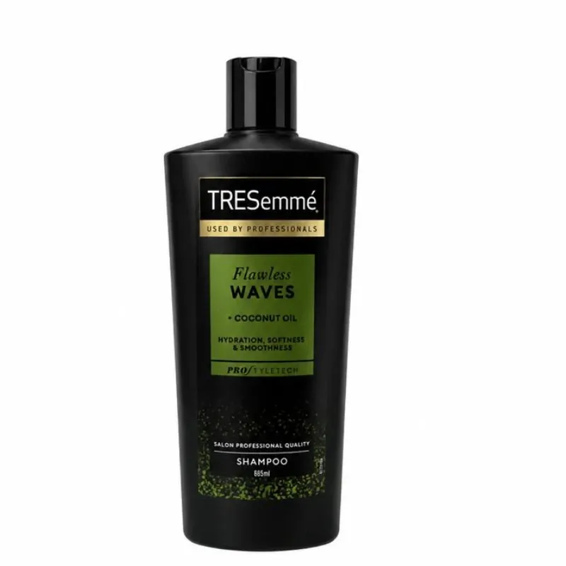 TRESemmé Flawless Waves Shampoo con Aceite de Coco