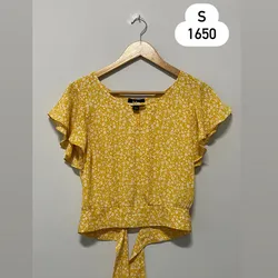 Blusa corta