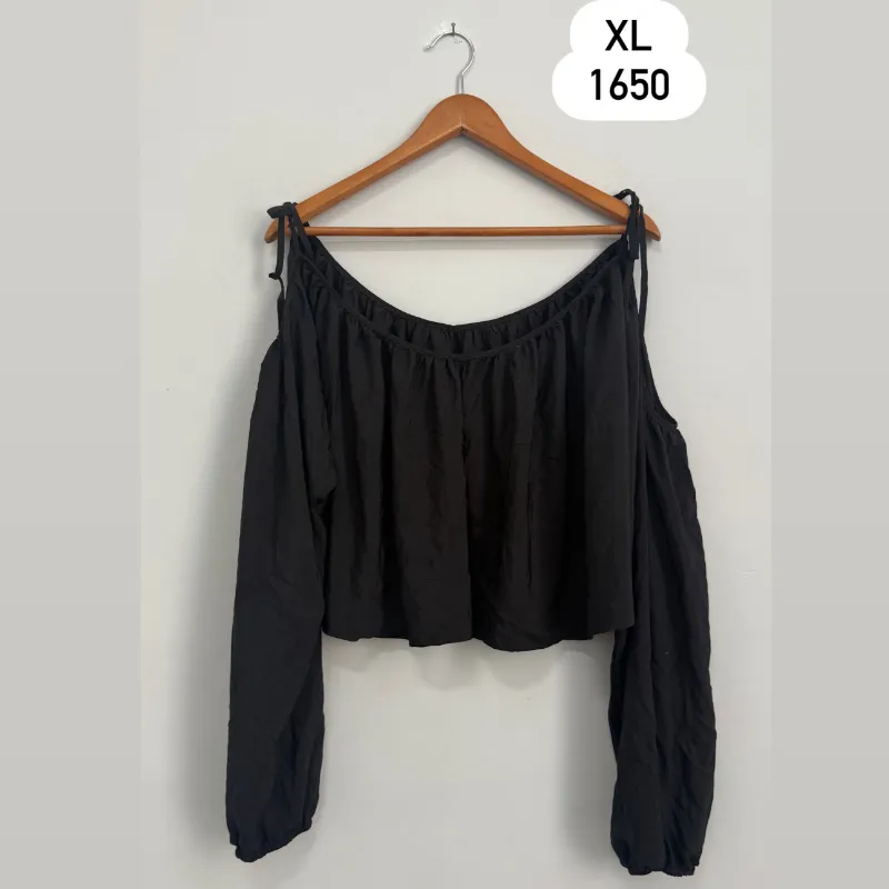 Blusa corta