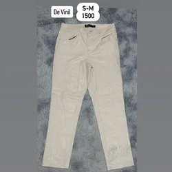 Pantalón de vinil