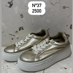 Tenis