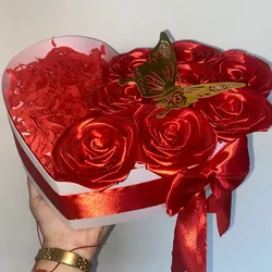 Caja Corazón con Rosas Eternas 