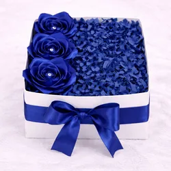 Caja de Regalo con Rosas Eternas Grande 1