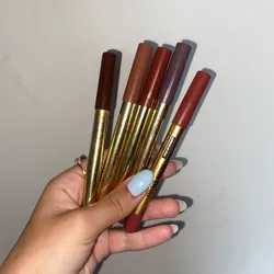 Delineador de labios