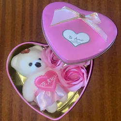 Mini cajita con oso y rosas