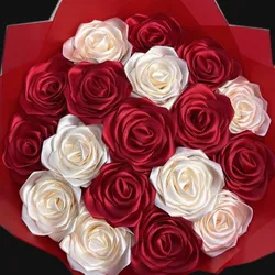 Ramo de 18 Rosas Eternas