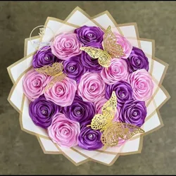 Ramo de 25 Rosas Eternas con Agregos