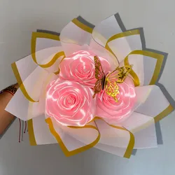 Ramo de 3 Rosas Eternas con Agregos