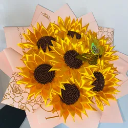 Ramo de 7 Girasoles Eternos con Mariposa