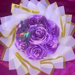 Ramo de 7 Rosas Eternas con Agregos