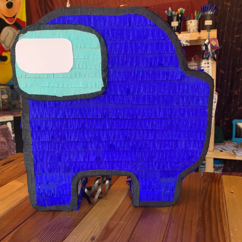 Piñata amongus 