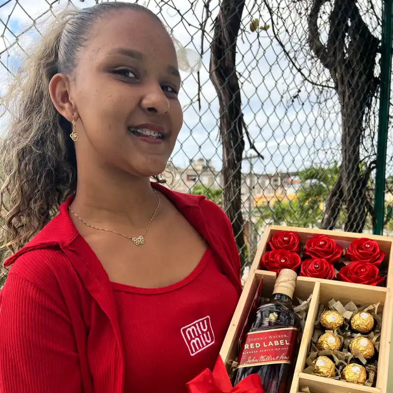 Feliz Aniversario rosas rojas 🌹