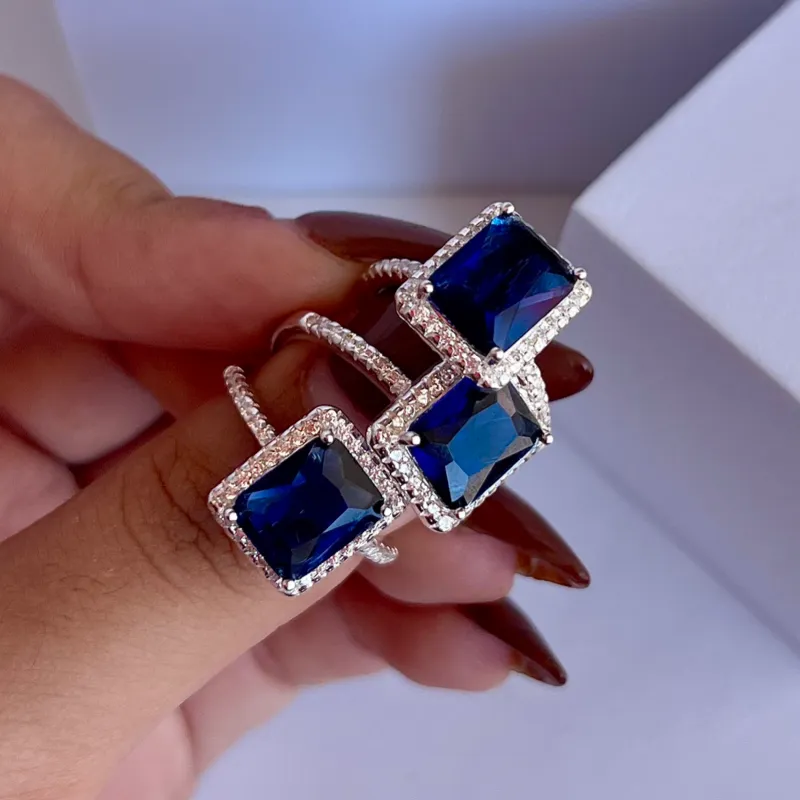 Anillo 2406