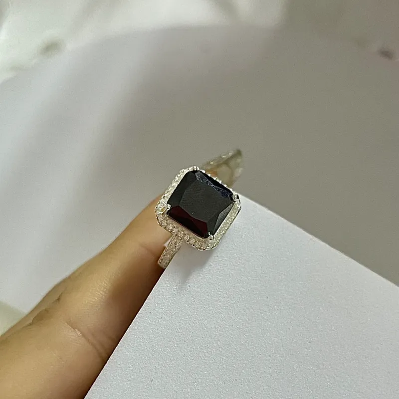 Anillo 2410