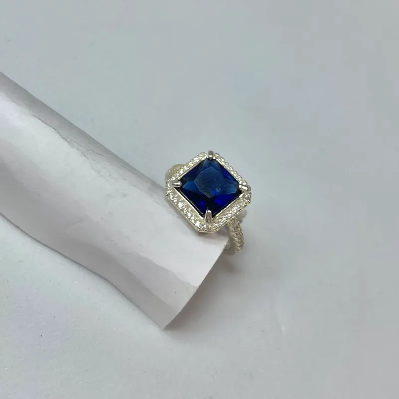 Anillo 2413